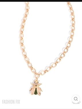 Sophisticated Novelty - Multi Paparazzi Gold Chain Necklace with Green Bee Charm